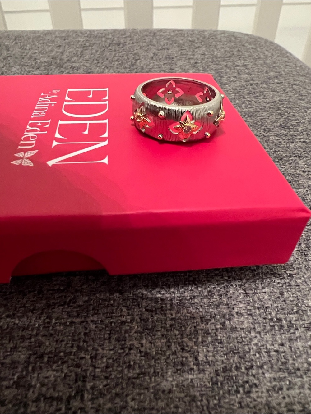 Two tone ring - Picture 1 of 7
